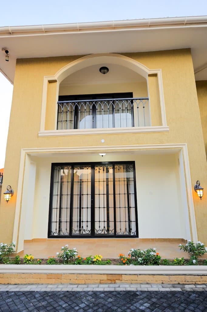 Dreyz Interior residential exterior