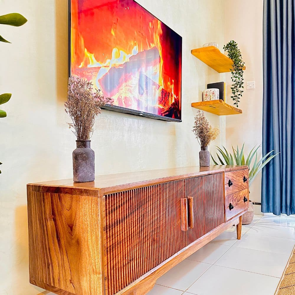TRENDY STAYS JINJA