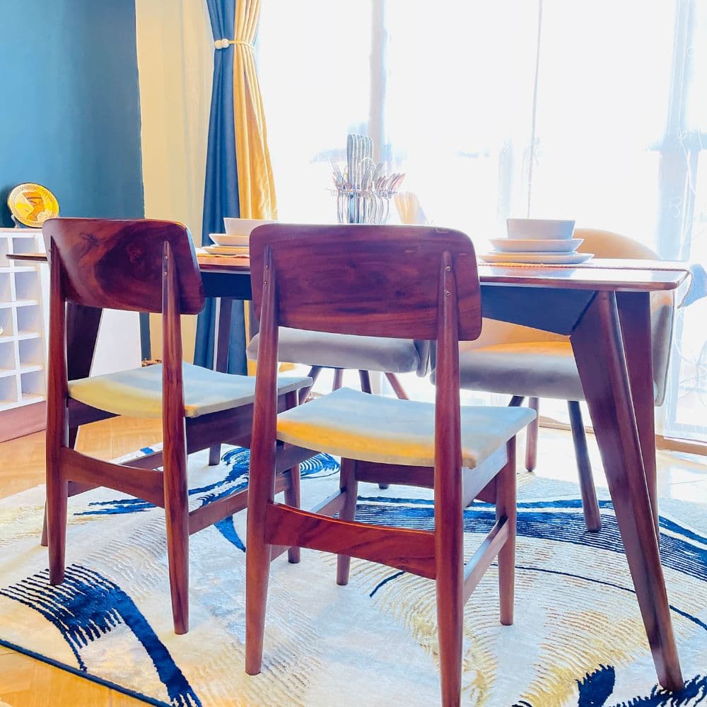 DINING ROOMS