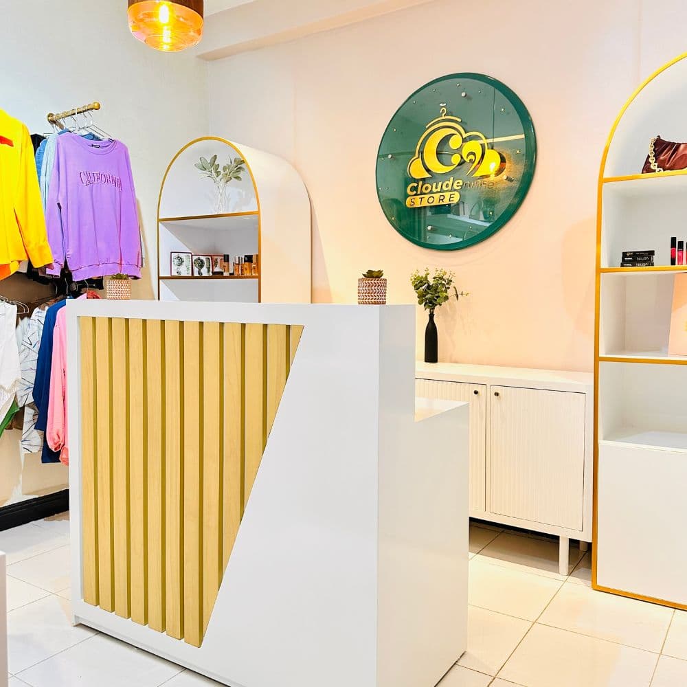 SHOPS