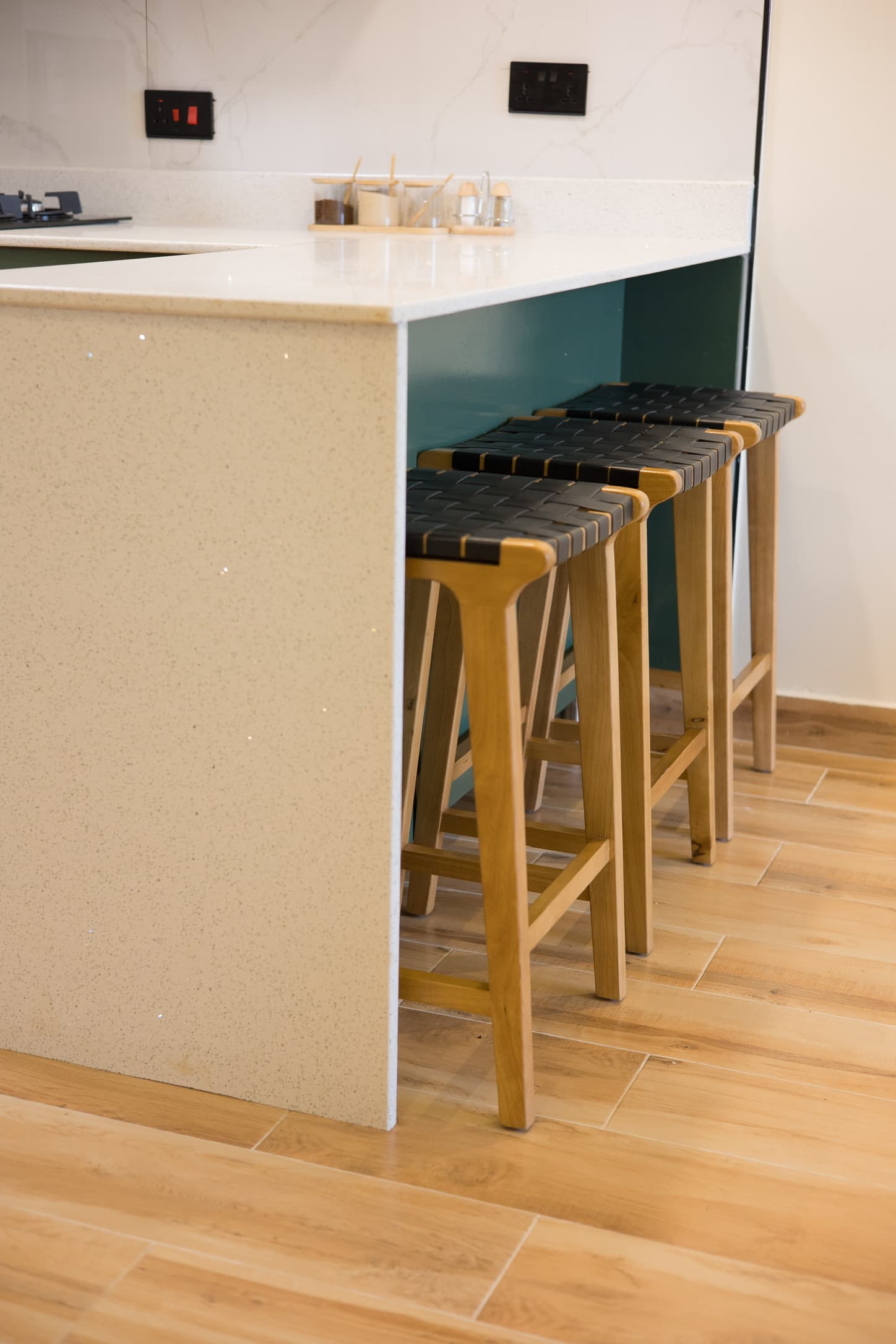 Kitchen & Dining gallery 6