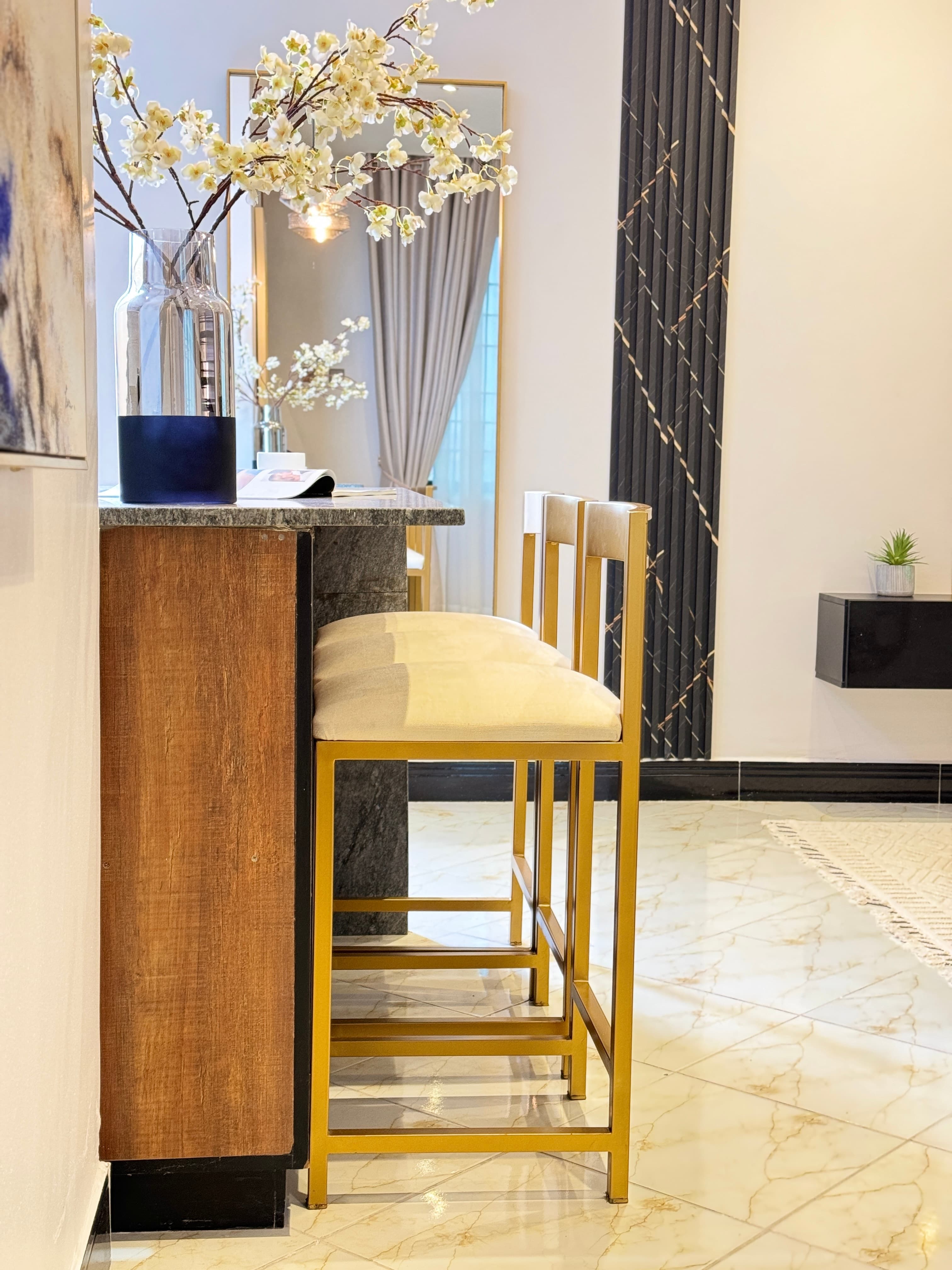 Kitchen & Dining gallery 8