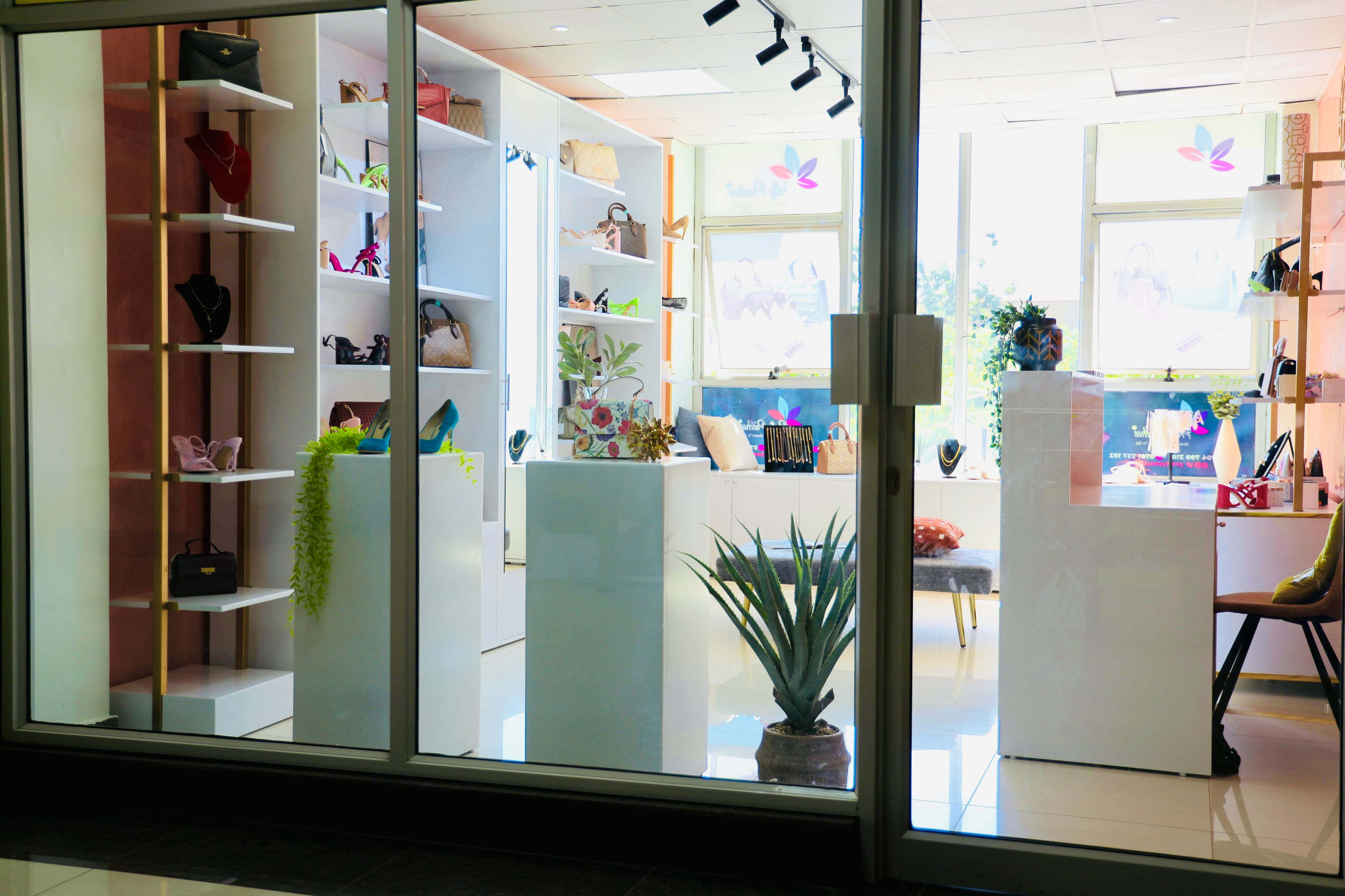Retail & Shops gallery 5